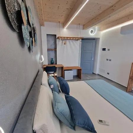 Marla 라스페치아